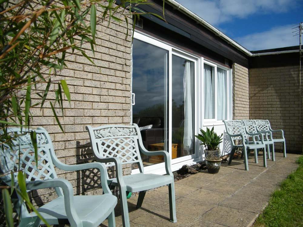 Chalet At Penstowe Holiday Park Near バッド エクステリア 写真